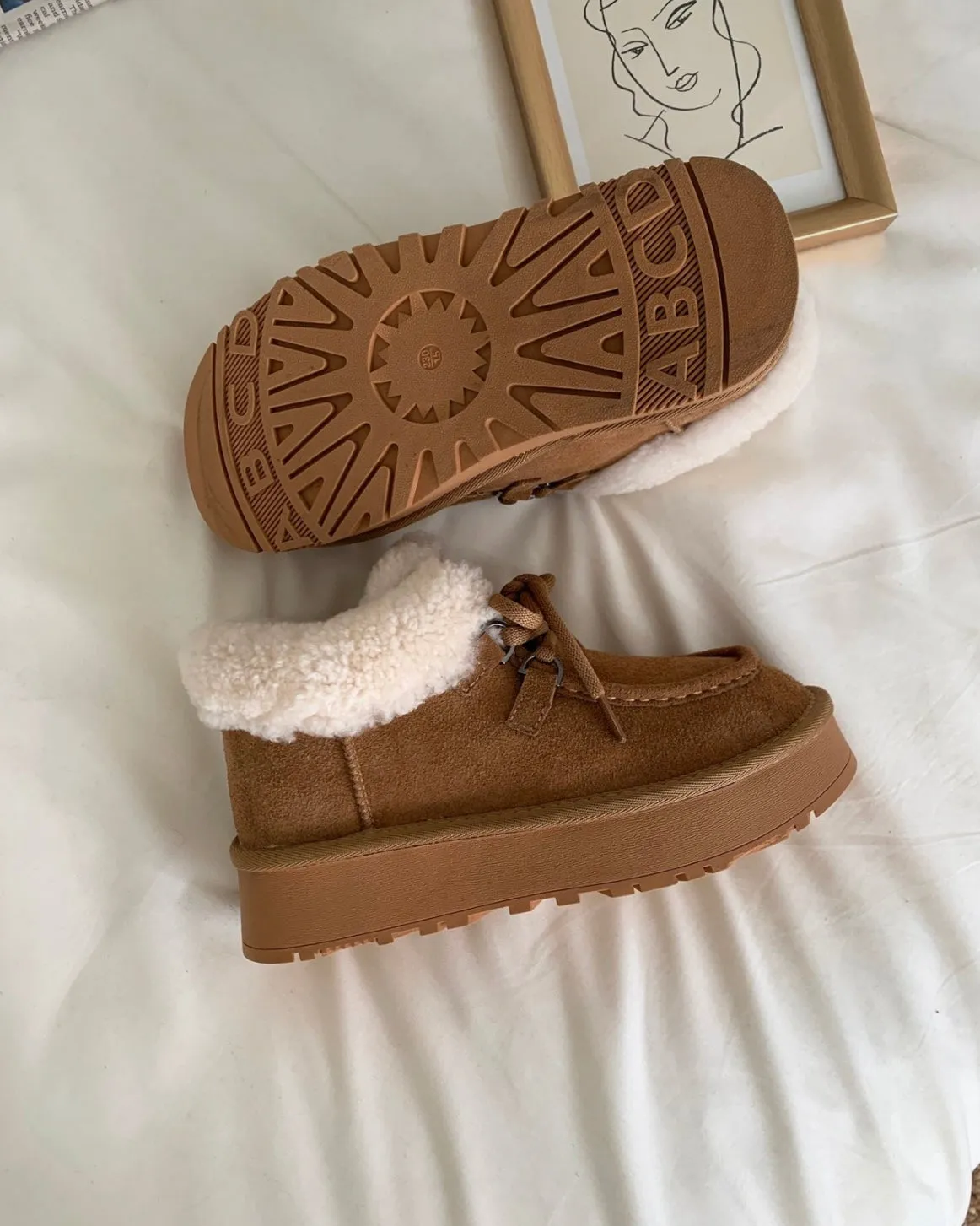 [ Pre-order ] Cowhide Wool Shearling Lined Mini Boots