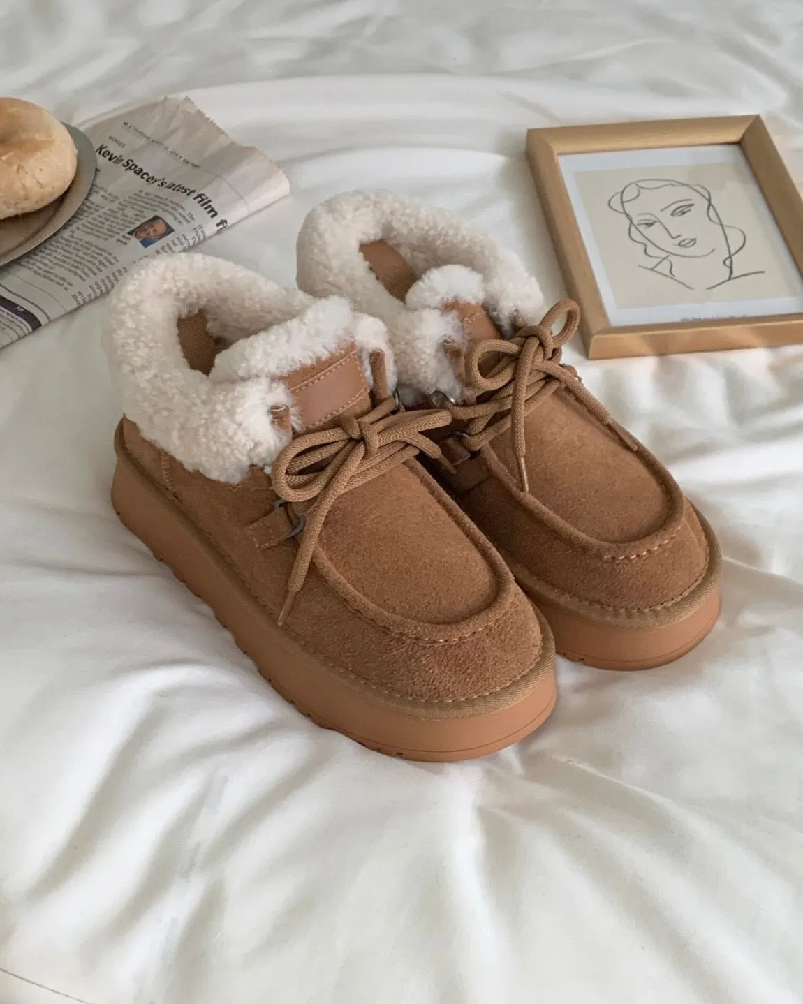 [ Pre-order ] Cowhide Wool Shearling Lined Mini Boots