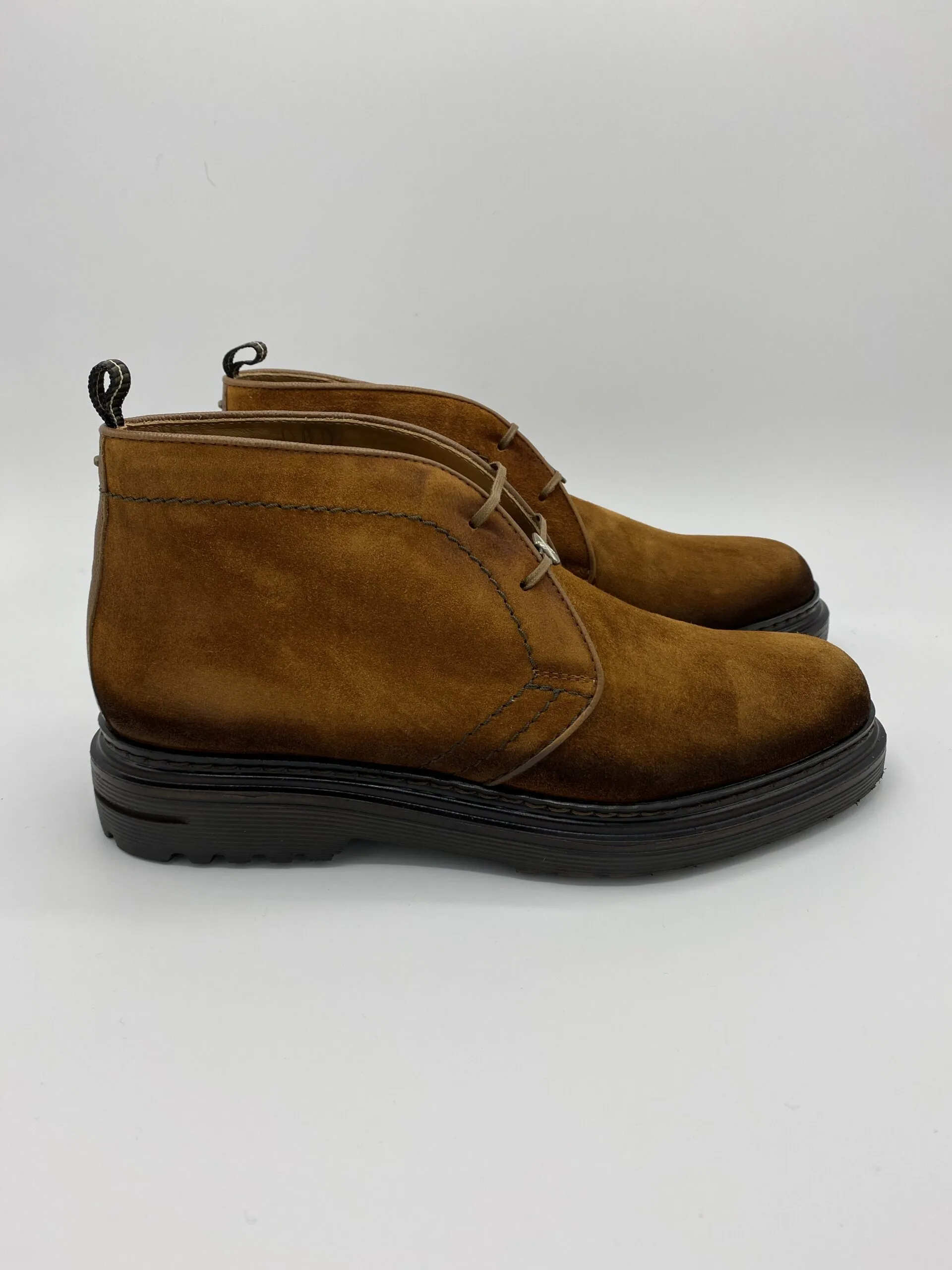 BRIMARTS CHUKKA BOOTS in camoscio invecchiato a mano