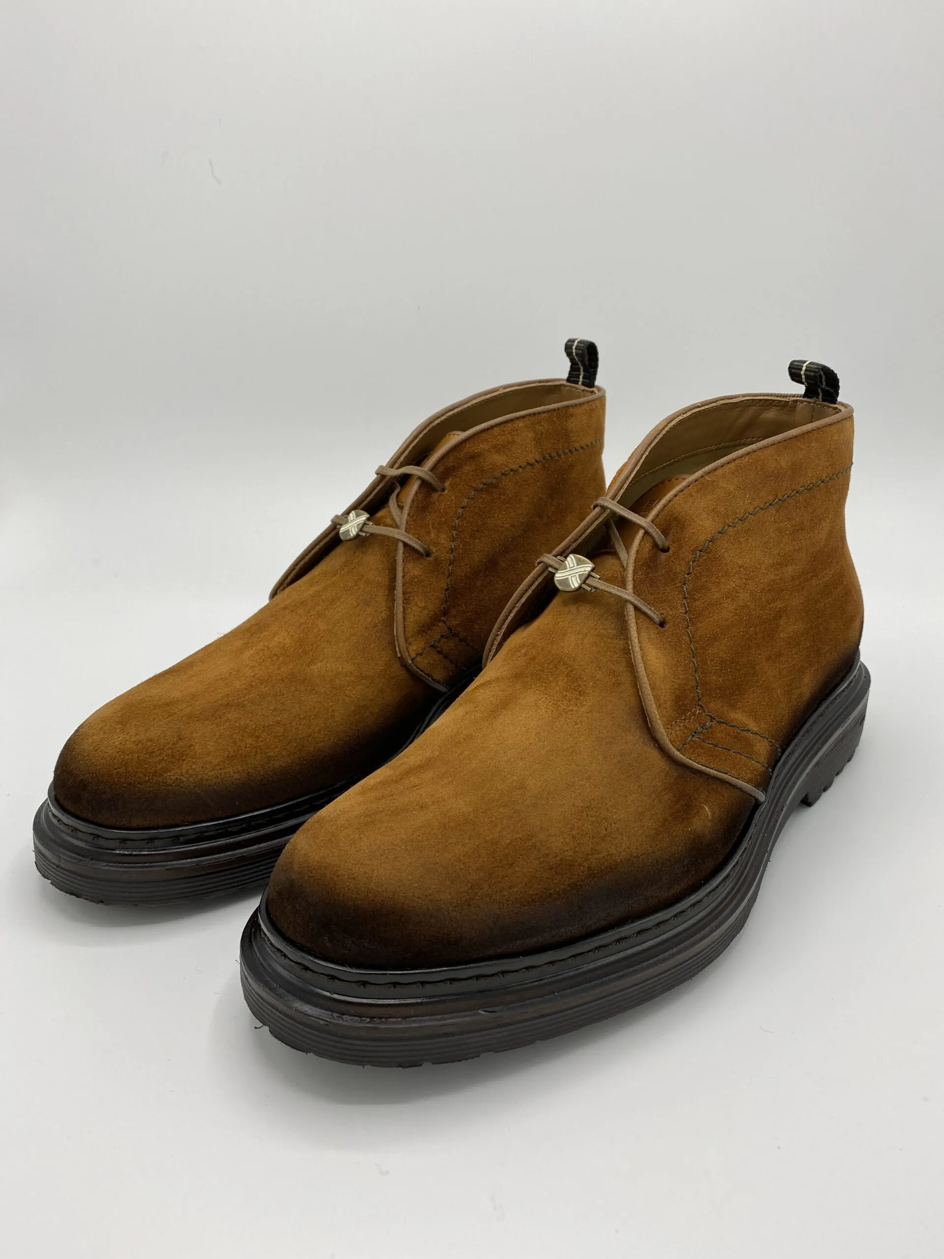 BRIMARTS CHUKKA BOOTS in camoscio invecchiato a mano