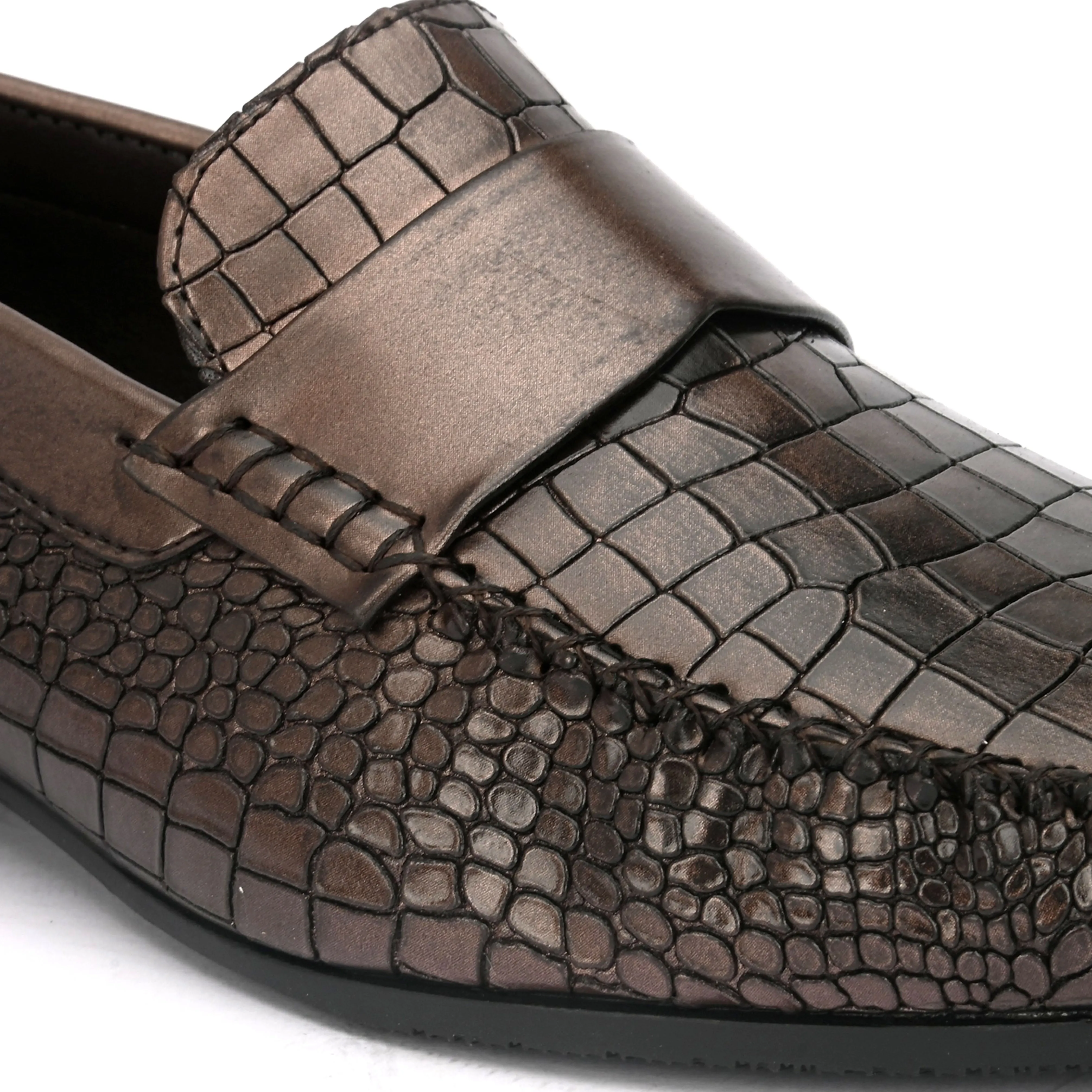 Dulcia Men's Copper Textured Driving Loafers