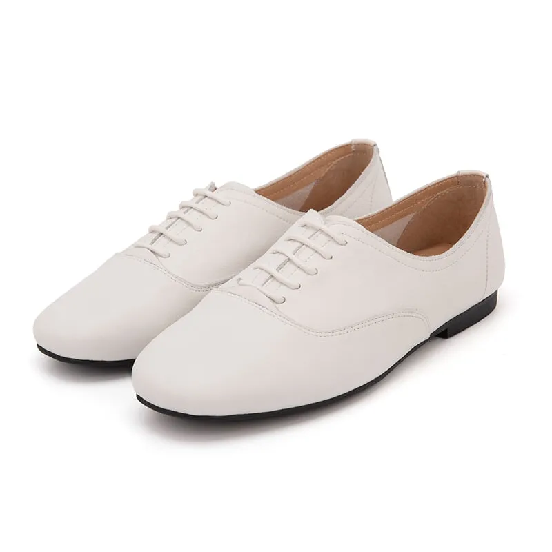 Handmade Soft Leather Oxford Shoes for Women in White/Black