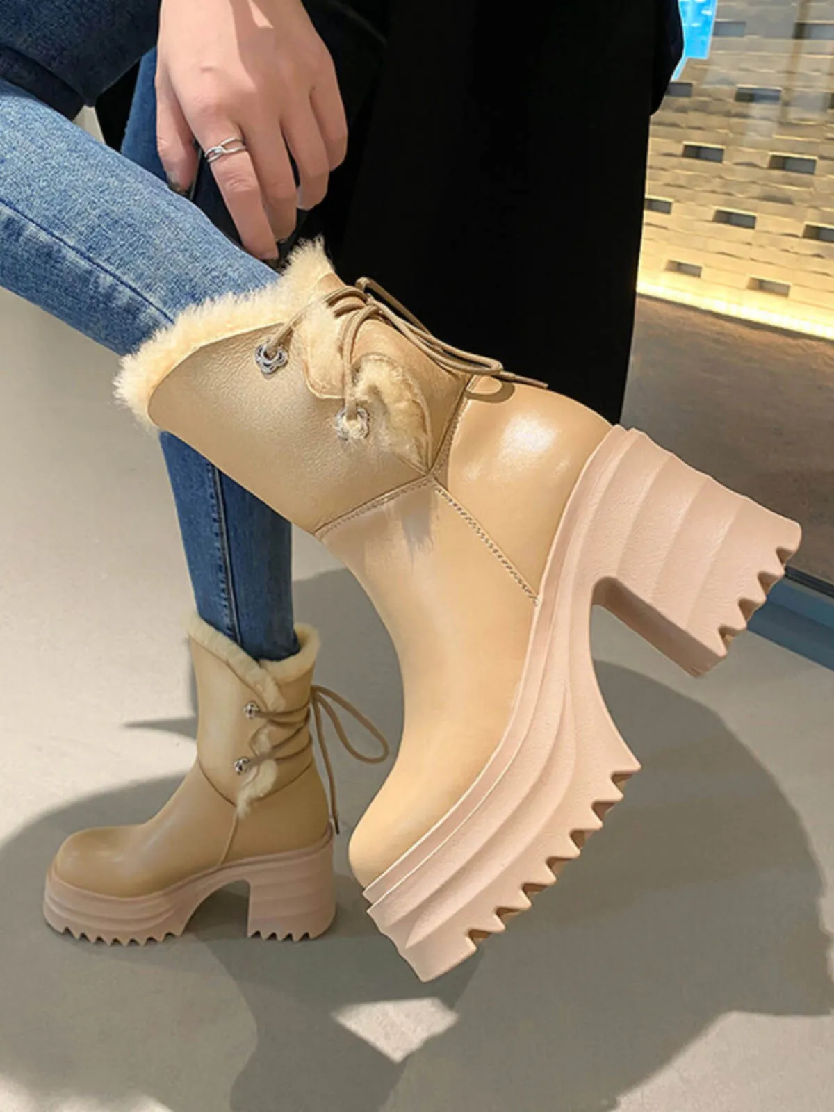 Lace-Up Leather Wool Blend Platform Block Heel Snow Boots