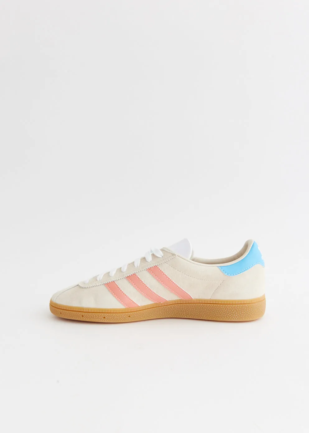 Munchen 24 'Wonder White' Sneakers