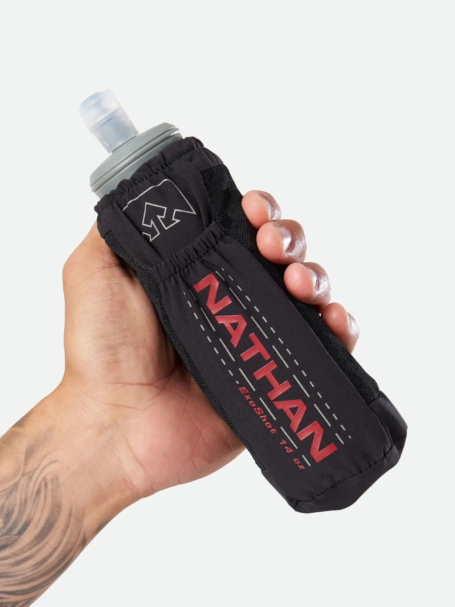 Nathan | ExoShot 2.0 | 14 oz | Black/Ribbon Red