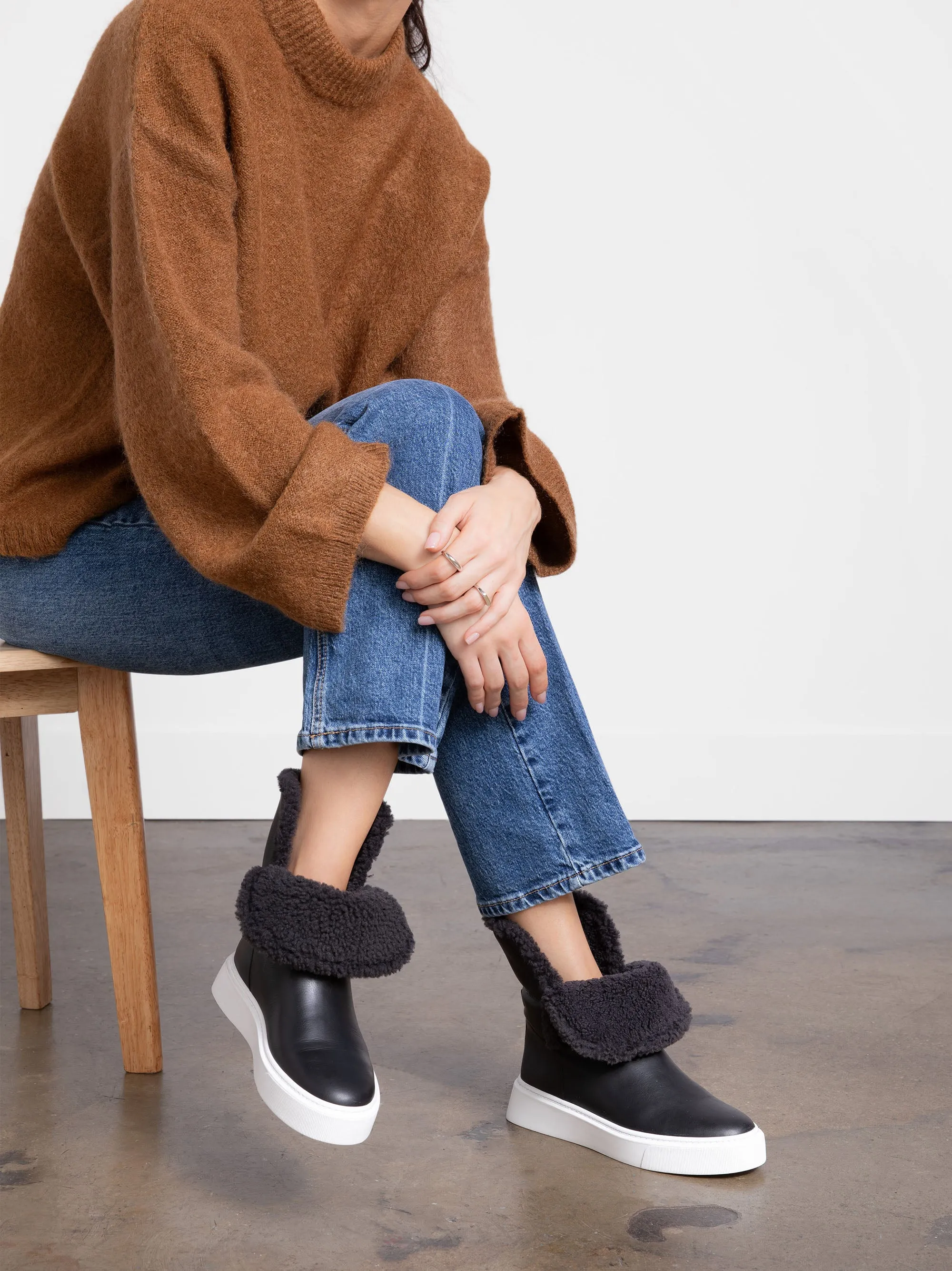 The Fredda Shearling (Sample Sale)