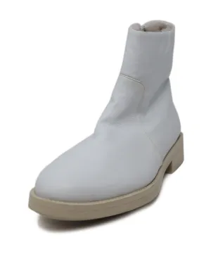 Theory White Shearling Booties sz 10