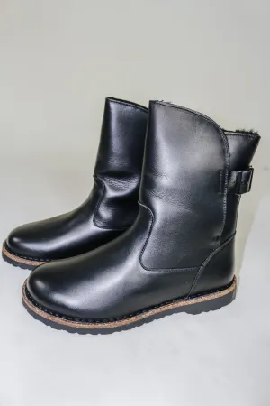 Uppsala Shearling Black Boots