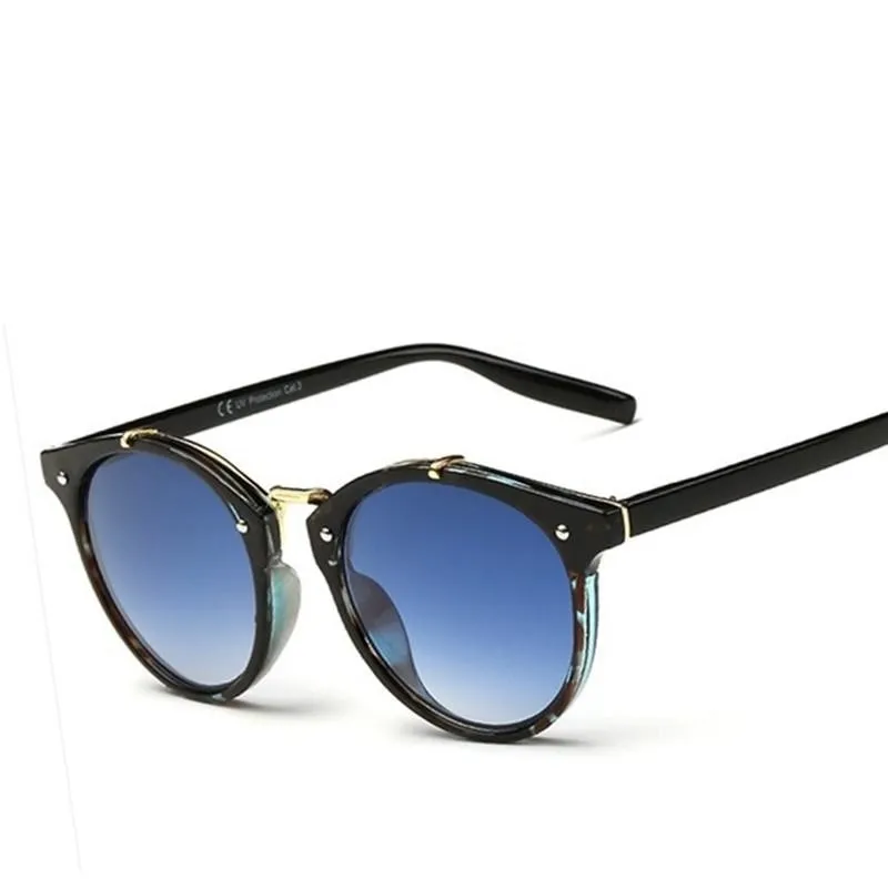 Women's Designer Round Plastic Frame Summer Sunglasses with Mirror Lens