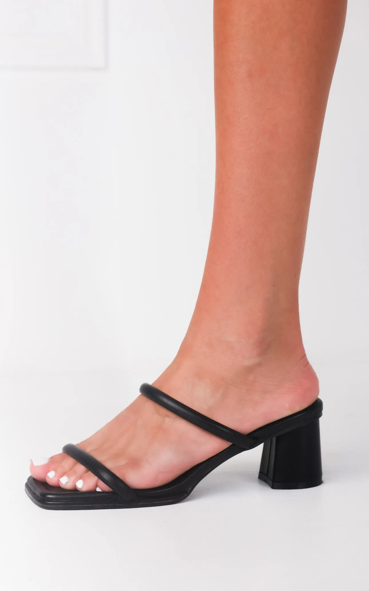 Zealand Block Mule Heels - Black