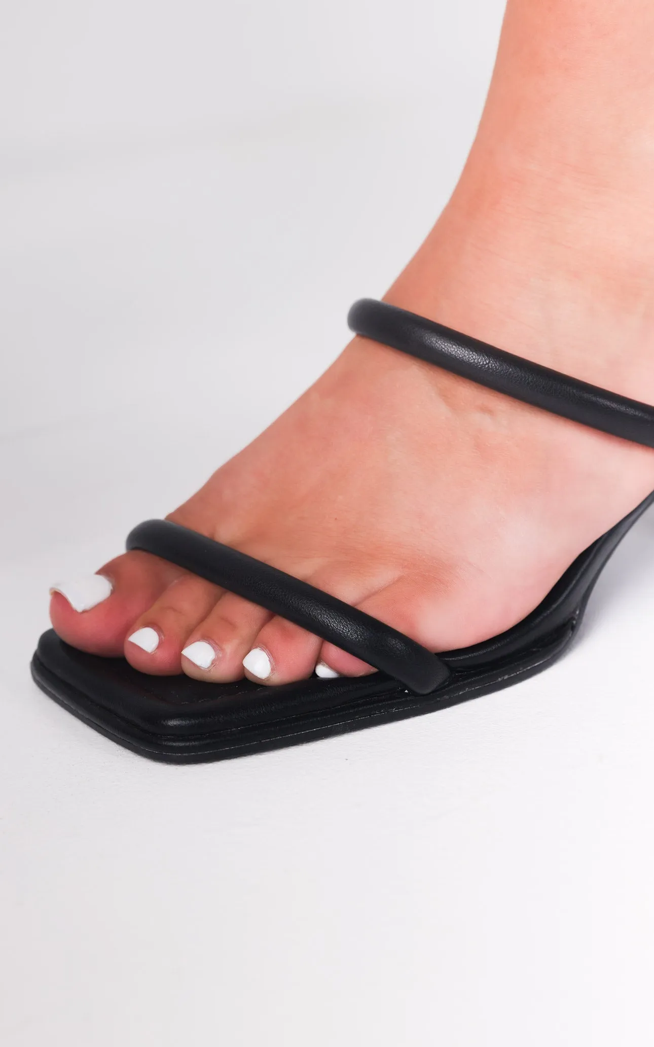 Zealand Block Mule Heels - Black